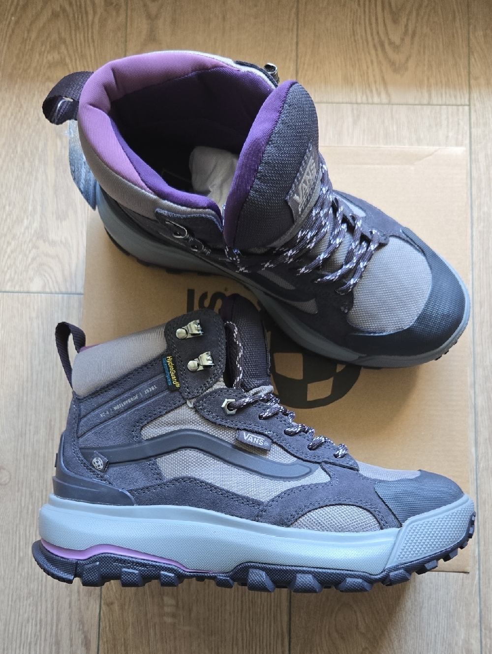 Vans Mte Crestline Waterproof - Women's Gray and Purple Lace-Up Hiking Boots